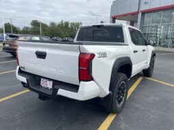 
										Toyota Tacoma full									
