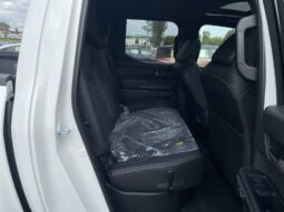 
										Toyota Tacoma full									