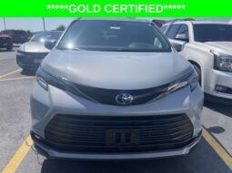 Toyota Sienna full