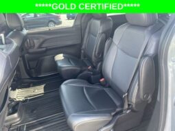 Toyota Sienna full