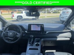 Toyota Sienna full