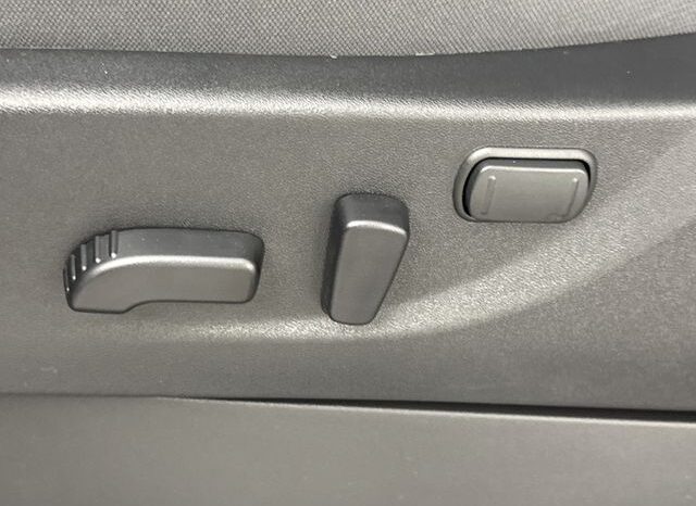 
								Nissan Frontier full									