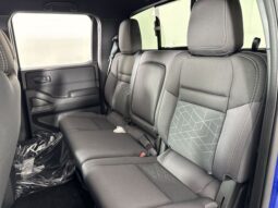 
										Nissan Frontier full									