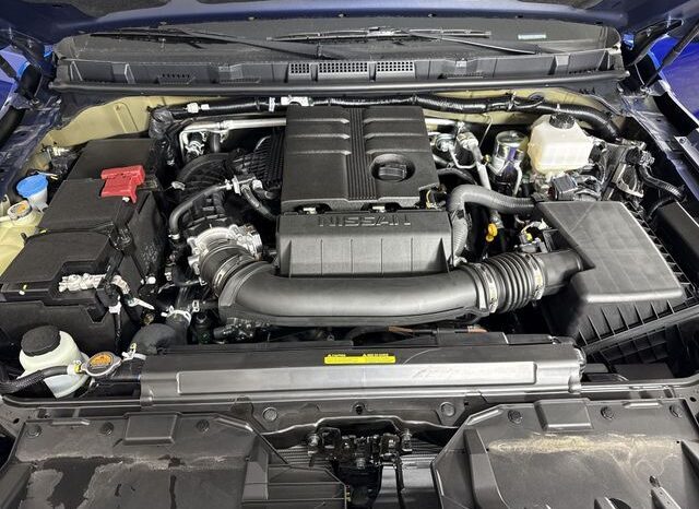 
								Nissan Frontier full									