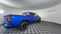 
										Nissan Frontier full									