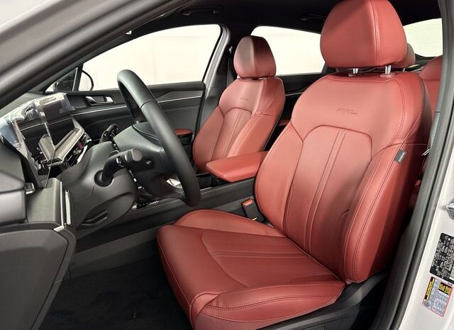 
								Kia K5 full									