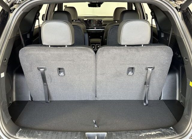 
								Kia Sorento Hybrid full									