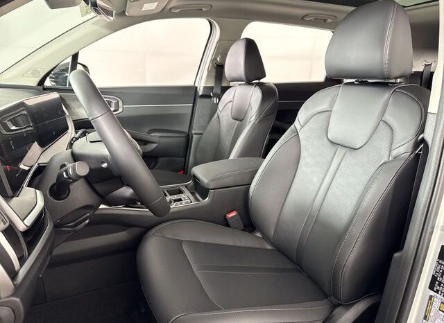 
								Kia Sorento full									