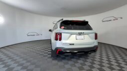 
										Kia Sorento full									
