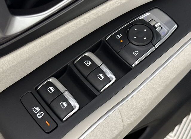 
								Kia Sorento full									