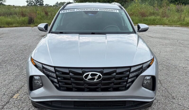 
								Hyundai Tucson full									