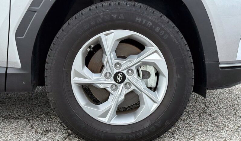 
								Hyundai Tucson full									