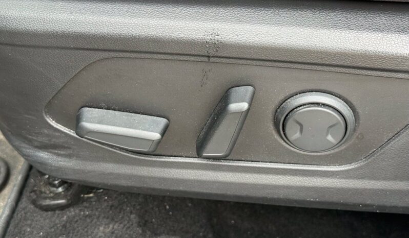 
								Hyundai Tucson full									