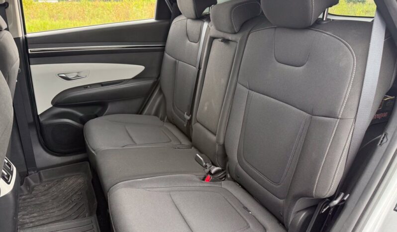 
								Hyundai Tucson full									