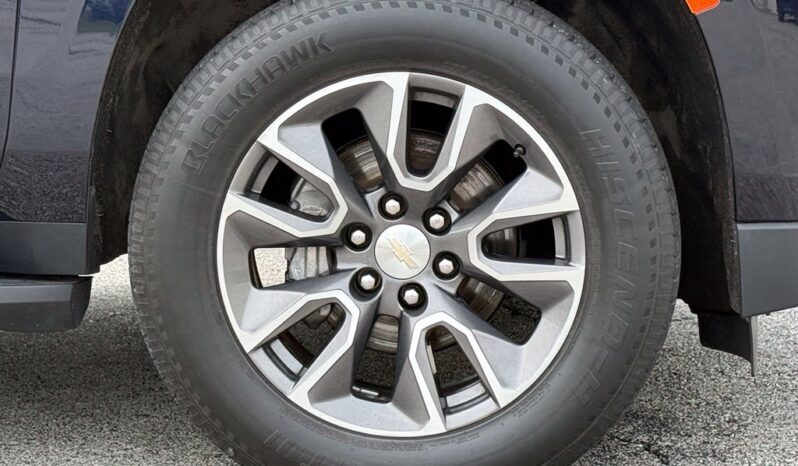 
								Chevrolet Tahoe full									