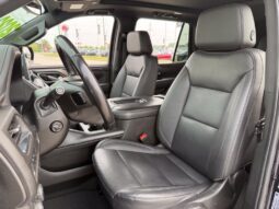 
										Chevrolet Tahoe full									