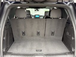 
										Chevrolet Tahoe full									