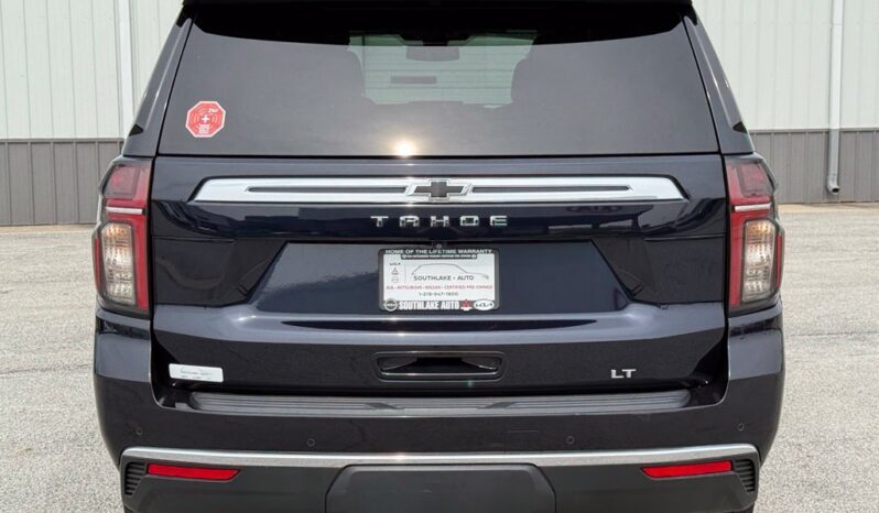 
								Chevrolet Tahoe full									