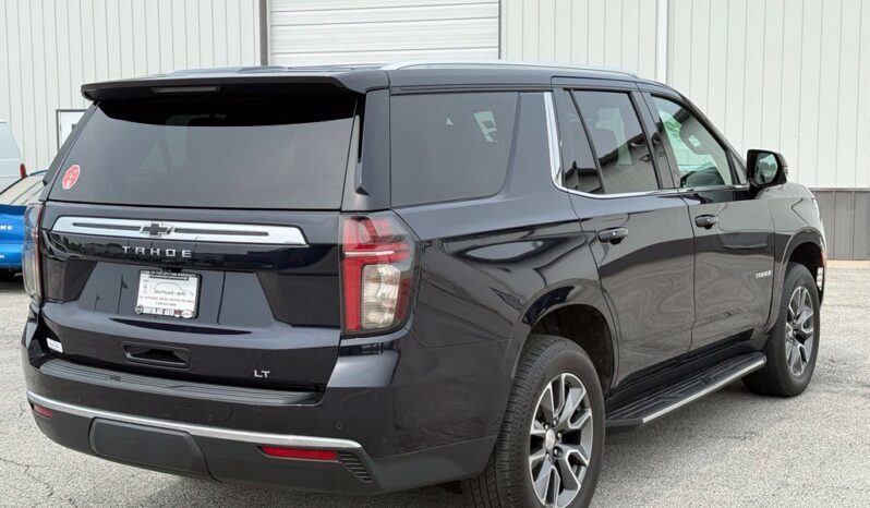 
								Chevrolet Tahoe full									