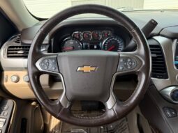 
										Chevrolet Tahoe full									