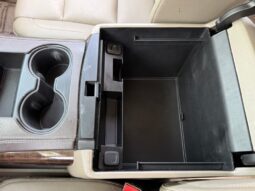 
										Chevrolet Tahoe full									