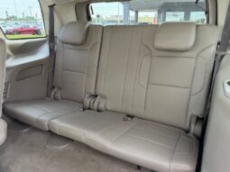 
										Chevrolet Tahoe full									