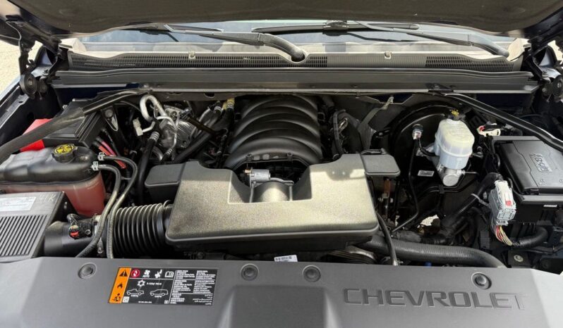 
								Chevrolet Tahoe full									