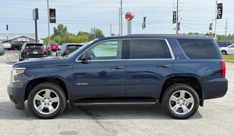 
								Chevrolet Tahoe full									