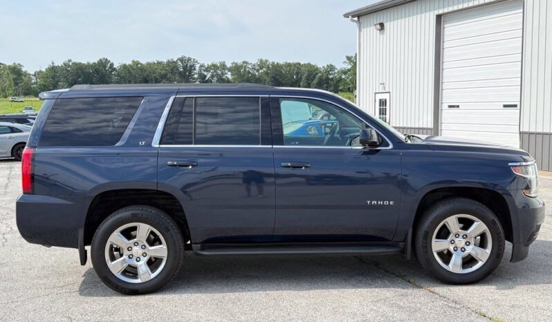 
								Chevrolet Tahoe full									