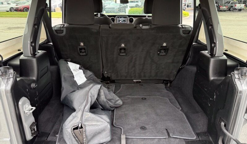 
								Jeep Wrangler full									