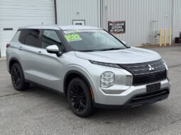 
										Mitsubishi Outlander full									