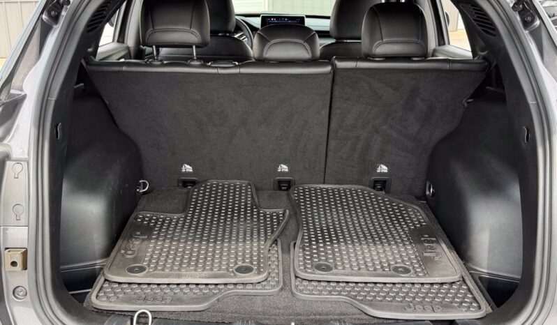 
								Jeep Compass full									