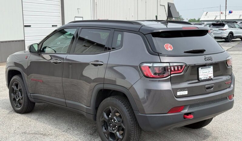 
								Jeep Compass full									