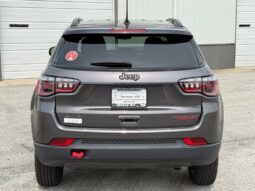
										Jeep Compass full									