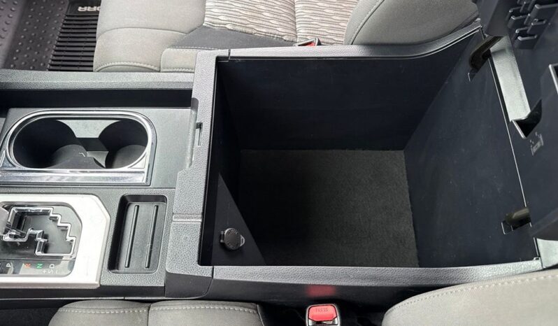 
 Toyota Tundra full									