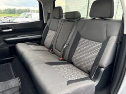 Toyota Tundra full