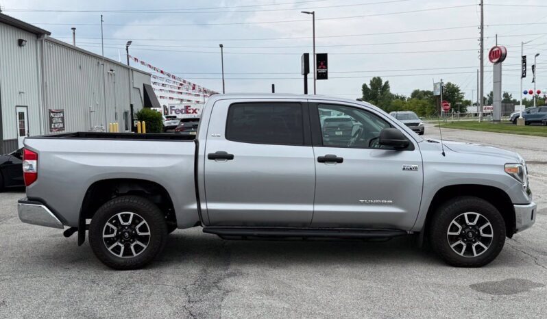 
 Toyota Tundra full									