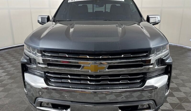 
 Chevrolet Silverado 1500 LTD full									