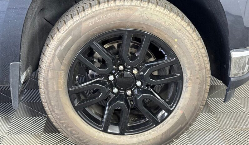 
 Chevrolet Silverado 1500 LTD full									