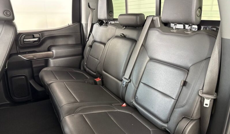 
 Chevrolet Silverado 1500 LTD full									