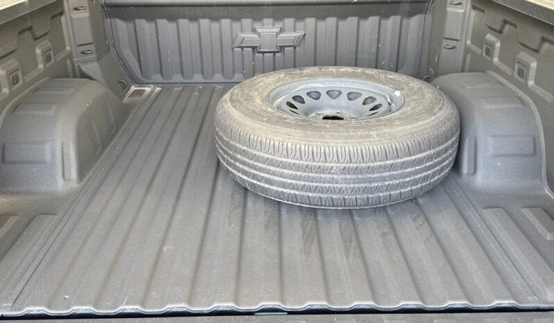 
 Chevrolet Silverado 1500 LTD full									