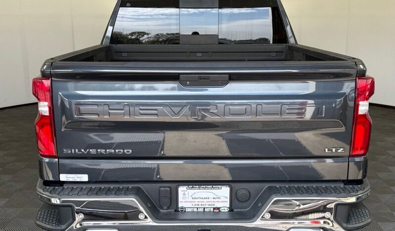 
 Chevrolet Silverado 1500 LTD full									
