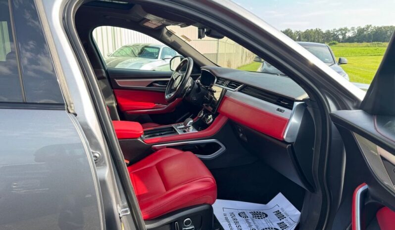 
 Jaguar F-PACE full									