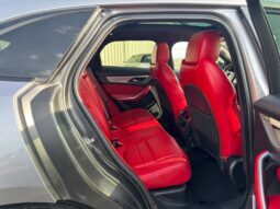 Jaguar F-PACE full