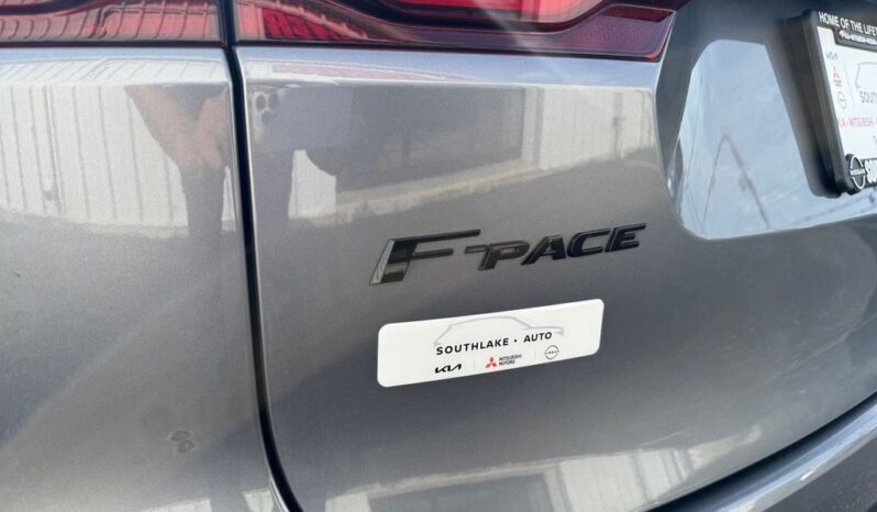 
 Jaguar F-PACE full									