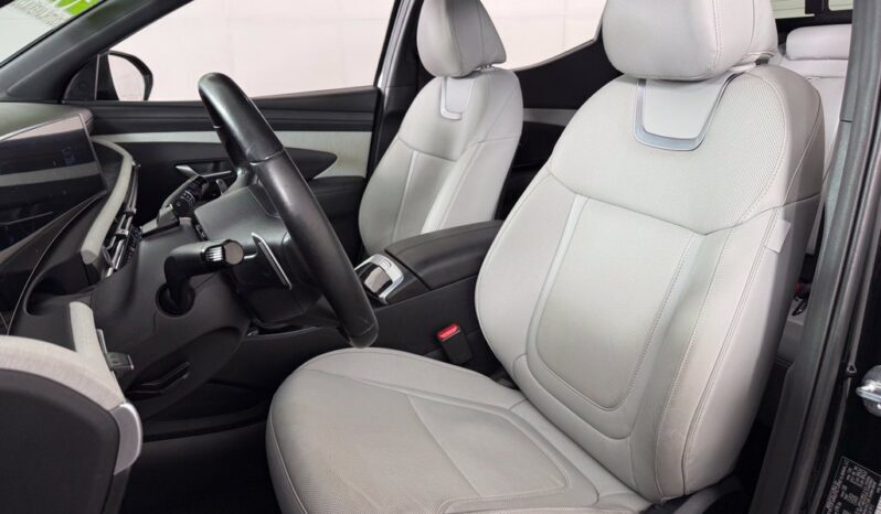 
								Hyundai Santa Cruz full									