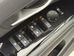 
										Hyundai Santa Cruz full									