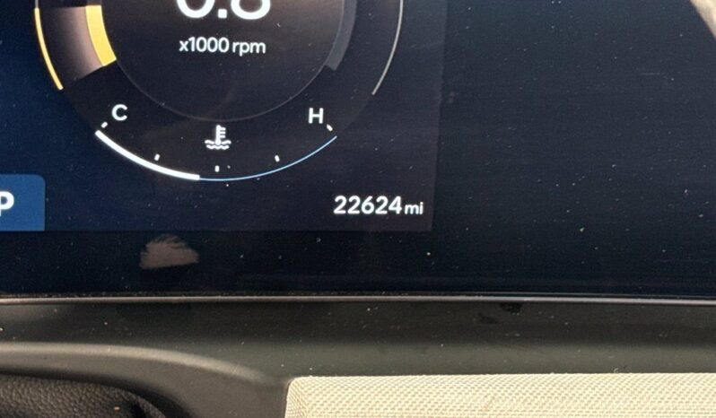
								Hyundai Santa Cruz full									