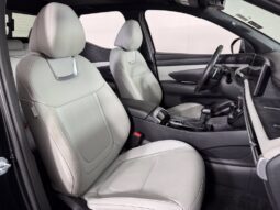 
										Hyundai Santa Cruz full									