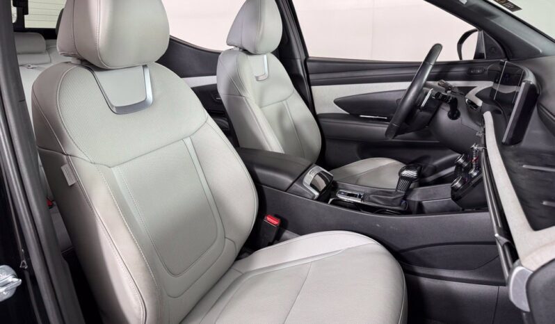 
								Hyundai Santa Cruz full									